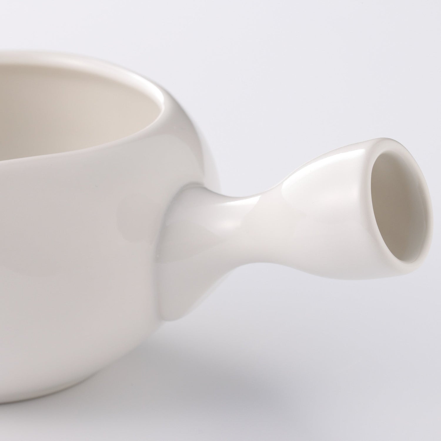 Spout matcha bowl JAPAN MINOWARE 片口碗 美濃焼 - MATCHA STAND MARUNI